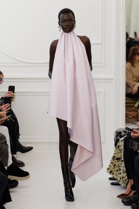 Коллекция Givenchy Ready-To-Wear Осень-Зима 2025-2026