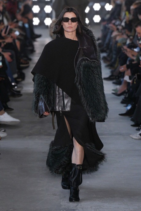 Sacai осень/зима 2025-2026