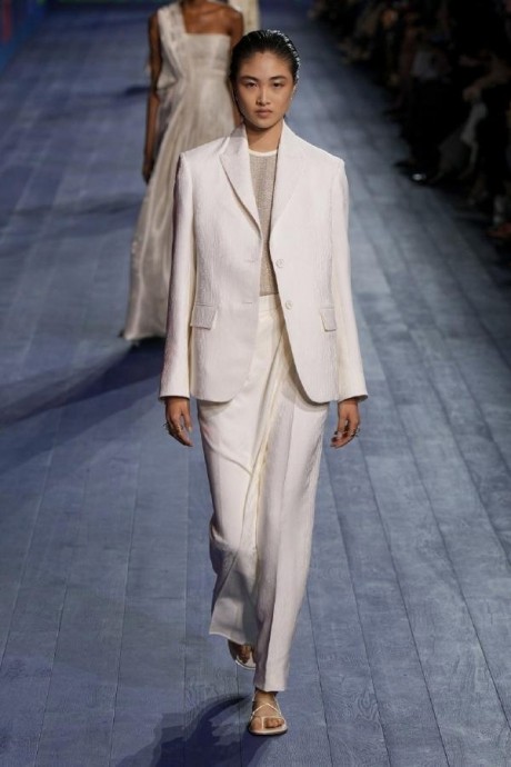 Высокая мода "Christian Dior", Haute Couture Fall-Winter 2024/25 Высокая мода "Christian Dior", Haute Couture Fall-Winter 2024/25