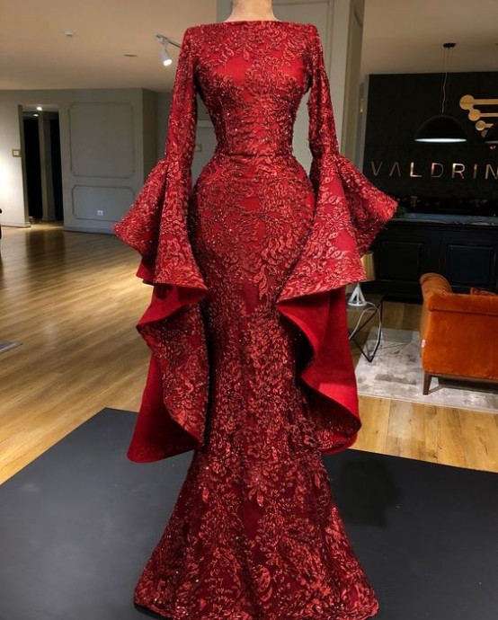Шикарные красные вечерние платья