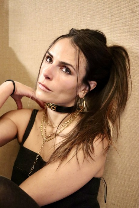 Джордана Брюстер (Jordana Brewster) в фотосессии для журнала Bare (2025) Джордана Брюстер (Jordana Brewster) в фотосессии для журнала Bare (2025)