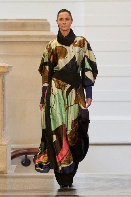 Коллекция Roksanda FALL 2024 READY-TO-WEAR