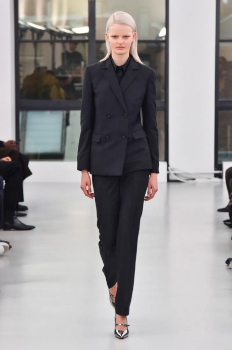Коллекция Theory Ready-To-Wear Осень-Зима 2023