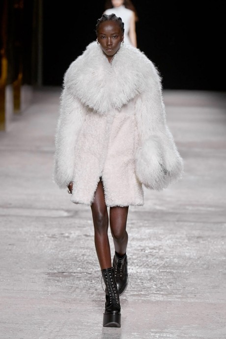 Коллекция Ports 1961 Ready-To-Wear Осень-Зима 2022/2023 Коллекция Ports 1961 Ready-To-Wear Осень-Зима 2022/2023