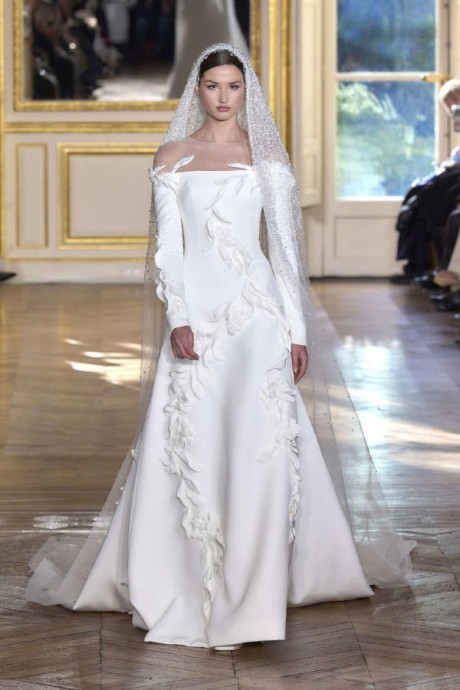 Коллекция Georges Hobeika Haute Couture Весна-Лето 2024 Коллекция Georges Hobeika Haute Couture Весна-Лето 2024
