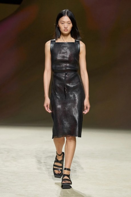 Коллекция Hermès Ready-To-Wear Весна-Лето 2023