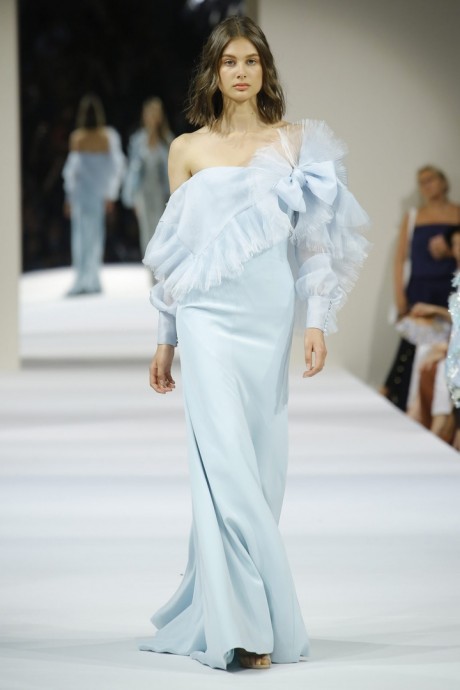 Модели коллекции Alexis Mabille Couture