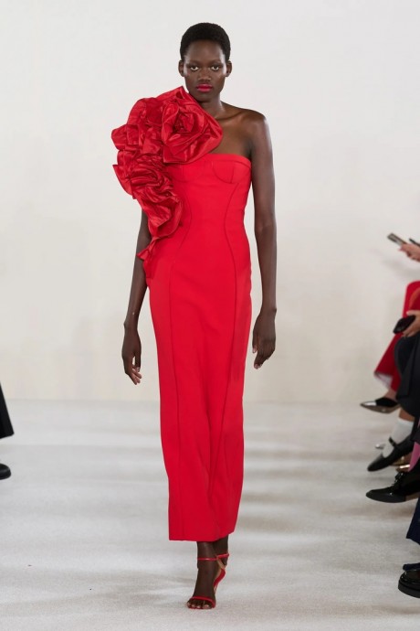 Коллекция Carolina Herrera Ready-To-Wear Весна-Лето 2023 Коллекция Carolina Herrera Ready-To-Wear Весна-Лето 2023