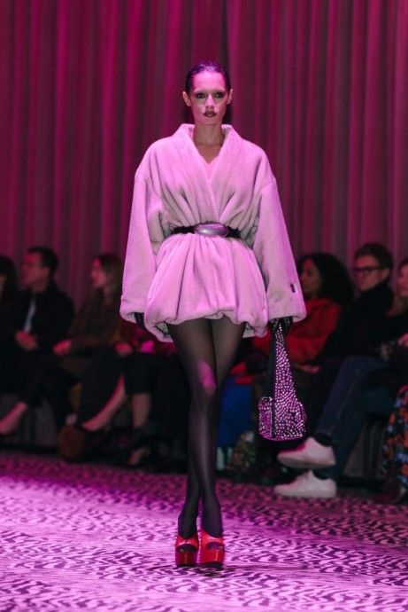 Коллекция Alexander Wang Ready-To-Wear Осень-Зима 2023 Коллекция Alexander Wang Ready-To-Wear Осень-Зима 2023