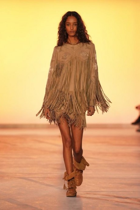 Коллекция Isabel Marant Ready-To-Wear Весна-Лето 2025 Коллекция Isabel Marant Ready-To-Wear Весна-Лето 2025