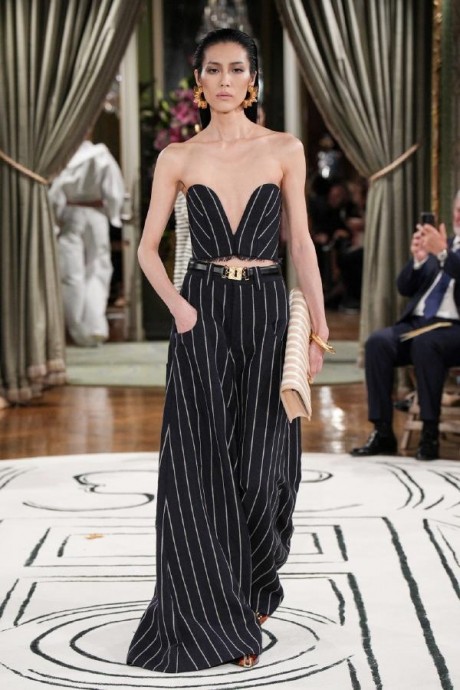 Коллекция Schiaparelli Ready-To-Wear Весна-Лето 2024