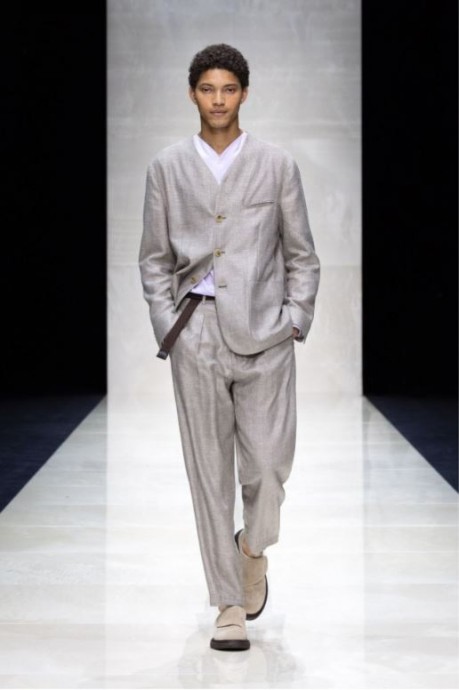 GIORGIO ARMANI Весна/Лето 2025 MENSWEAR