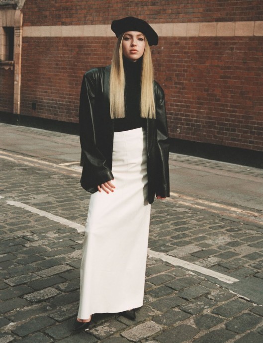 Lila Moss появилась на страницах Vogue UK