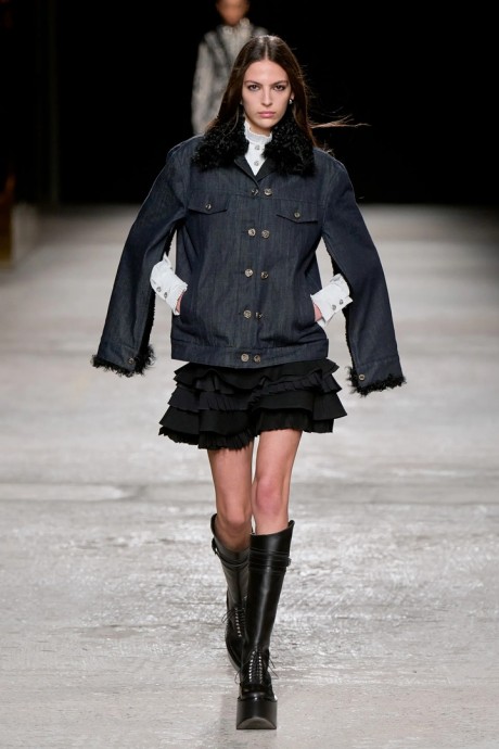 Коллекция Ports 1961 Ready-To-Wear Осень-Зима 2022/2023 Коллекция Ports 1961 Ready-To-Wear Осень-Зима 2022/2023