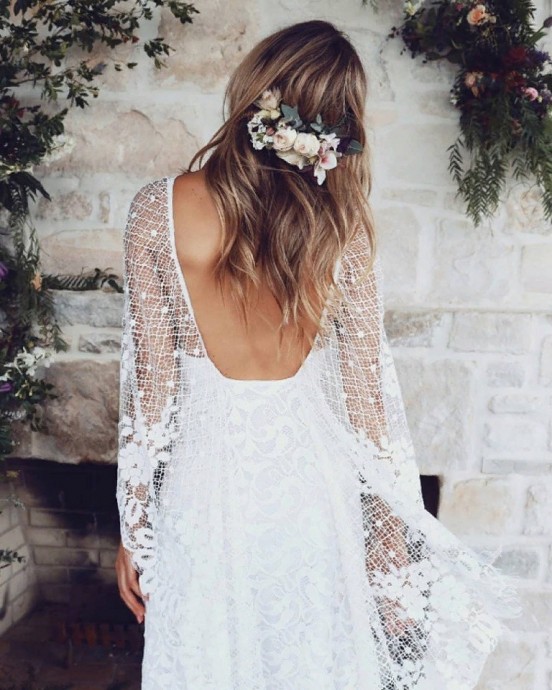 Очень нежные свадебные платья с открытой спинкой