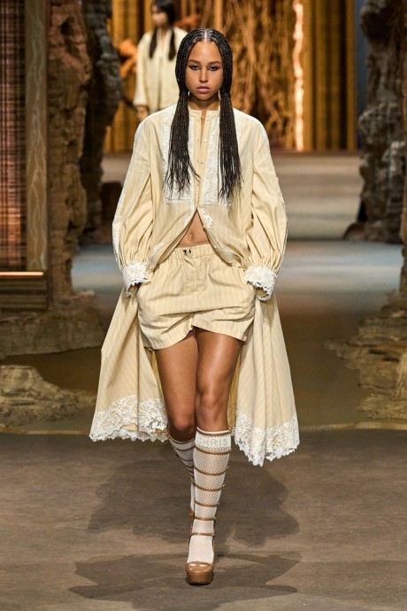 Коллекция Christian Dior Ready-To-Wear Весна-Лето 2023 Коллекция Christian Dior Ready-To-Wear Весна-Лето 2023