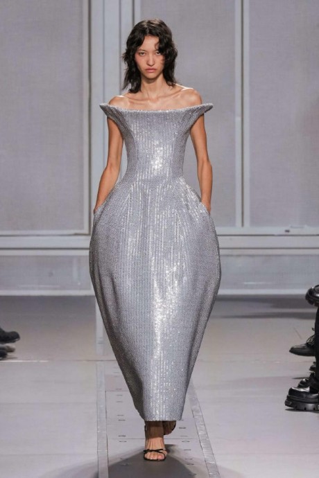Коллекция Coperni Ready-To-Wear Весна-Лето 2024