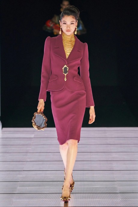 Коллекция Moschino Ready-To-Wear Осень-Зима 2022/2023 Коллекция Moschino Ready-To-Wear Осень-Зима 2022/2023
