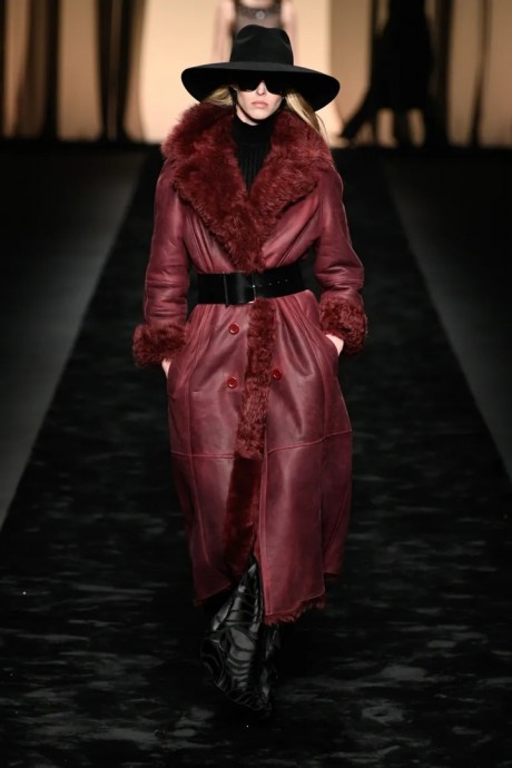 Коллекция Alberta Ferretti Ready-To-Wear Осень-Зима 2023 Коллекция Alberta Ferretti Ready-To-Wear Осень-Зима 2023