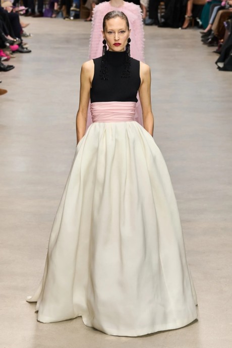 Коллекция Carolina Herrera Fall 2024 Ready-to-Wear