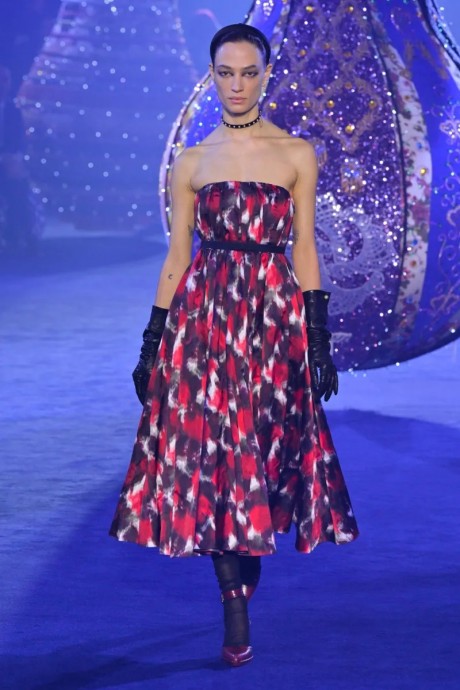 Коллекция Christian Dior Ready-To-Wear Осень-Зима 2023-2024 Коллекция Christian Dior Ready-To-Wear Осень-Зима 2023-2024