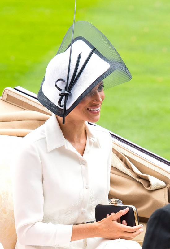 Герцогиня Сассекская Меган Маркл и ее шляпки