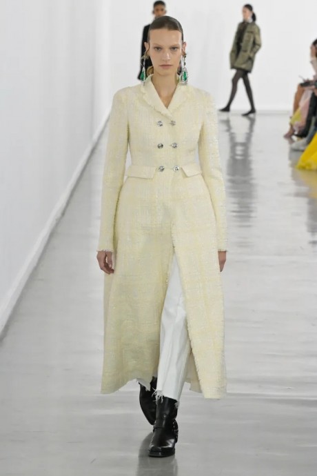 Коллекция Giambattista Valli Ready-To-Wear Осень-Зима 2023-2024 Коллекция Giambattista Valli Ready-To-Wear Осень-Зима 2023-2024