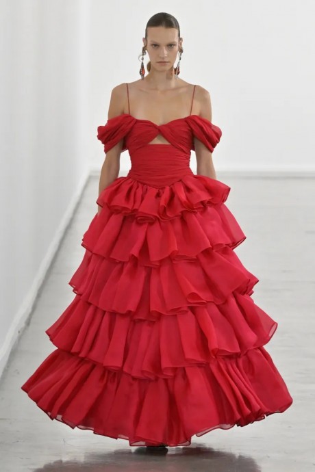 Коллекция Giambattista Valli Ready-To-Wear Осень-Зима 2023-2024 Коллекция Giambattista Valli Ready-To-Wear Осень-Зима 2023-2024