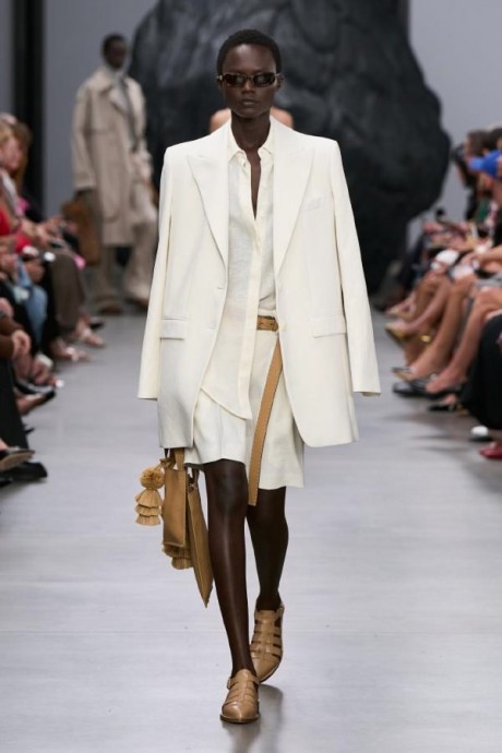 Коллекция Michael Kors Ready-To-Wear Весна-Лето 2025