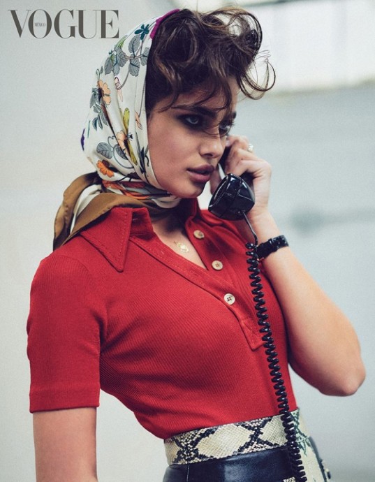 Тейлор Хилл (Taylor Hill) украсила страницы Vogue Mexico