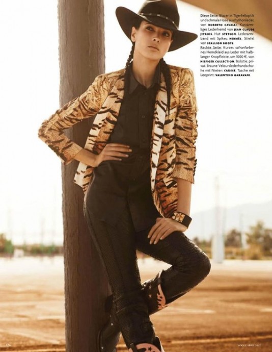 Hanaa Ben Abdesslem for Vogue Germany by Giampaolo Sgura Hanaa Ben Abdesslem for Vogue Germany by Giampaolo Sgura