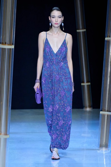 Коллекция Giorgio Armani Ready-To-Wear Весна-Лето 2023 Коллекция Giorgio Armani Ready-To-Wear Весна-Лето 2023