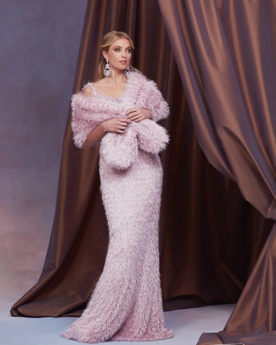 Коллекция Tadashi Shoji Ready-To-Wear Осень-Зима 2023 Коллекция Tadashi Shoji Ready-To-Wear Осень-Зима 2023