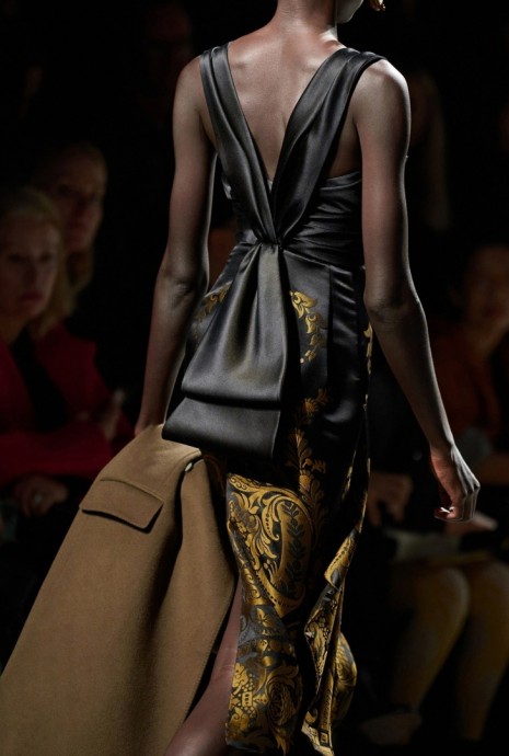 Детали Details Etro Fall-Winter 2024/25 RTW Collection Детали Details Etro Fall-Winter 2024/25 RTW Collection
