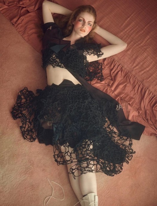 Алида Грейс в Афинах в кампейне весенней коллекции Fashion Femininity Алида Грейс в Афинах в кампейне весенней коллекции Fashion Femininity
