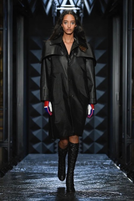 Коллекция Louis Vuitton Ready-To-Wear Осень-Зима 2023