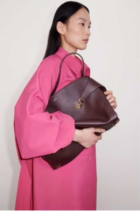 Коллекция FERRAGAMO PRE-SPRING 2025