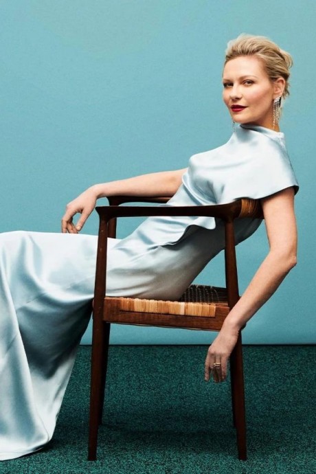 Кирстен Данст (Kirsten Dunst) в фотосессии для S/ Magazine (2024) Кирстен Данст (Kirsten Dunst) в фотосессии для S/ Magazine (2024)