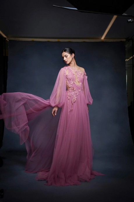 Обзор коллекции Pre-Fall 2024 от Marchesa