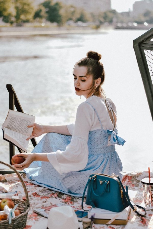 Look! Andreea Birsan Look! Andreea Birsan