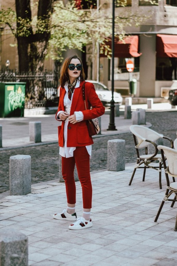 Look! Andreea Birsan Look! Andreea Birsan