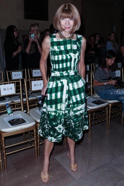 Look! Anna Wintour Look! Anna Wintour