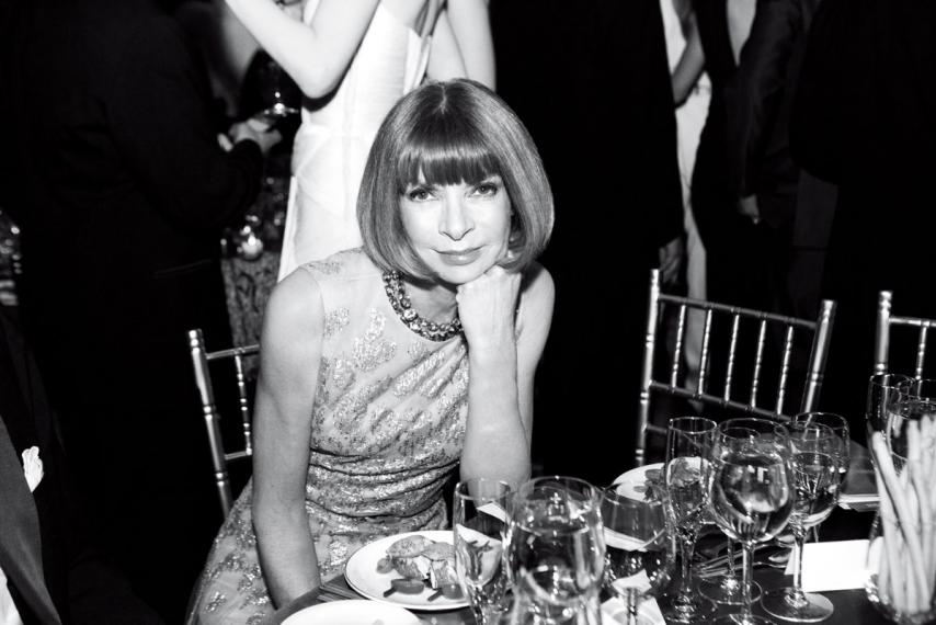 Look! Anna Wintour Look! Anna Wintour
