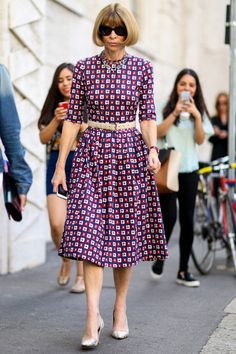 Look! Anna Wintour Look! Anna Wintour
