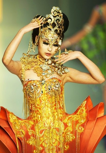 GUO PEI Fashion Shows. part 2