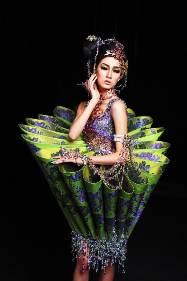 GUO PEI Fashion Shows. part 2