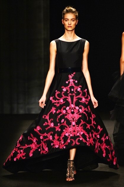 Monique Lhuillier Mercedes-Benz Fashion Week Fall 2014 Monique Lhuillier Mercedes-Benz Fashion Week Fall 2014