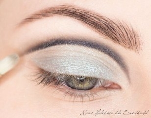 Макияж в стиле Twiggy Макияж в стиле Twiggy