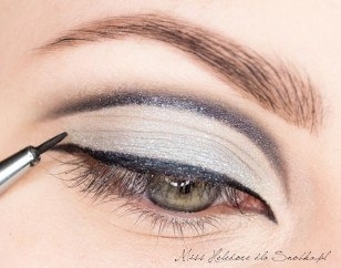 Макияж в стиле Twiggy Макияж в стиле Twiggy