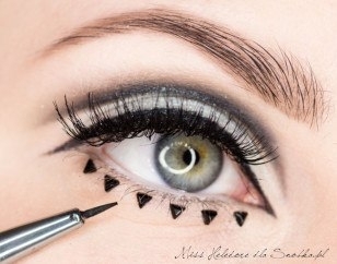 Макияж в стиле Twiggy Макияж в стиле Twiggy